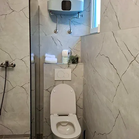 Marta 1 ماكارسكا