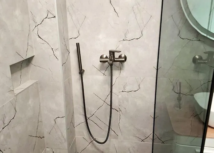 Marta 1 Apartment Makarska